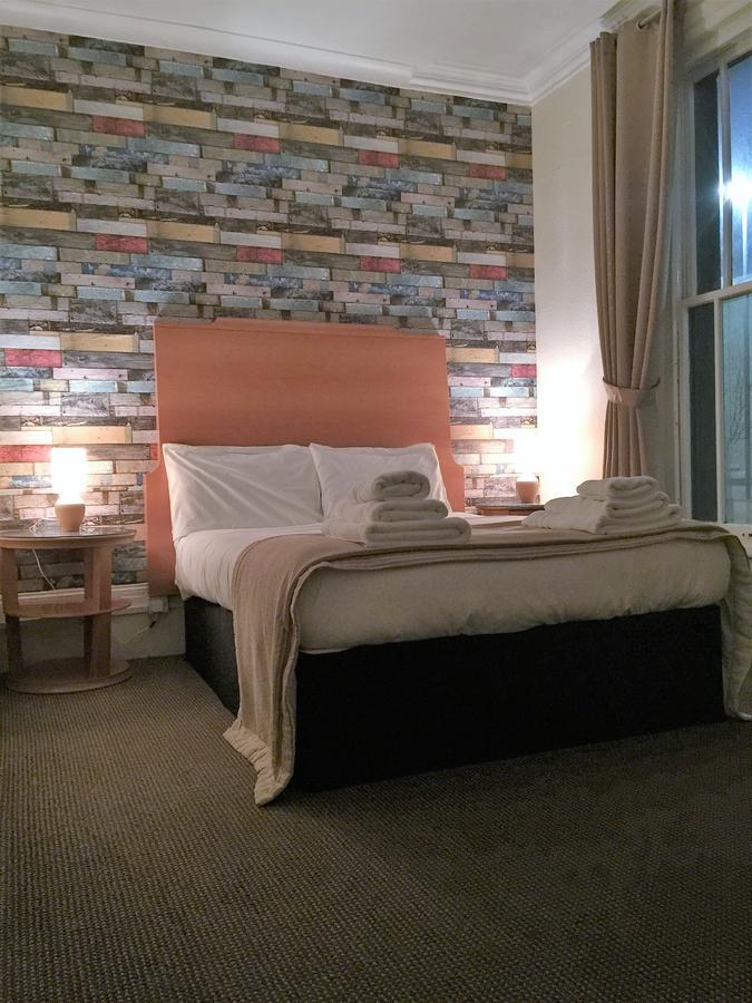 Town House Rooms Hastings Bagian luar foto